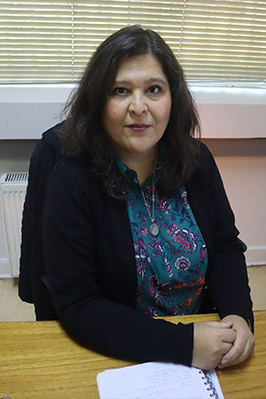 DIRECTORA